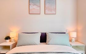 Morning & Dusk Paradise Cozy 2B In Adelaide City